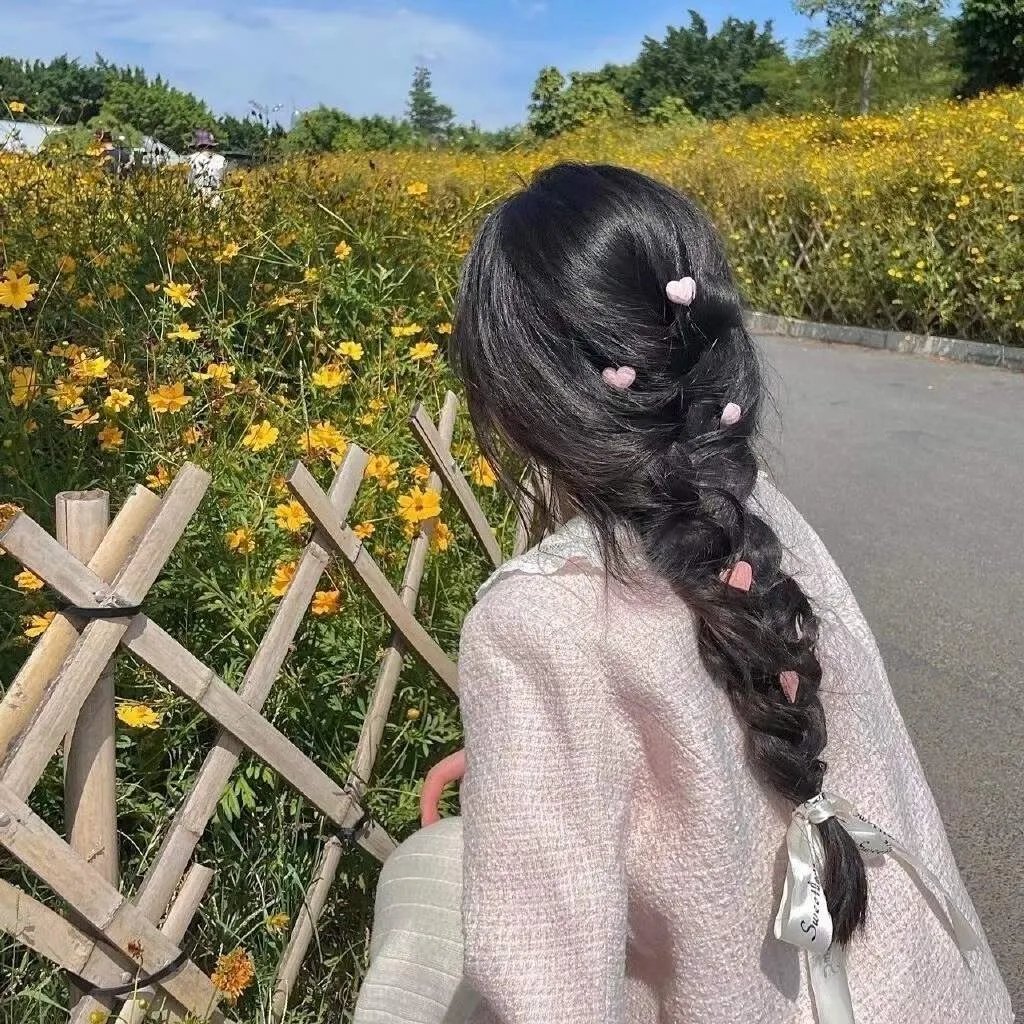 不认识的女友